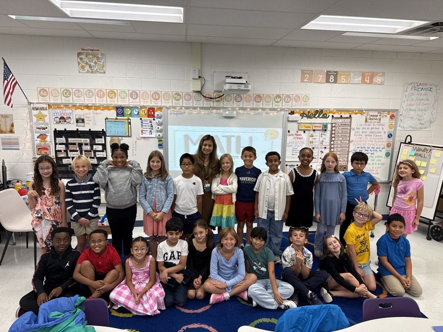 Fustanes’s class at Stratford Landing