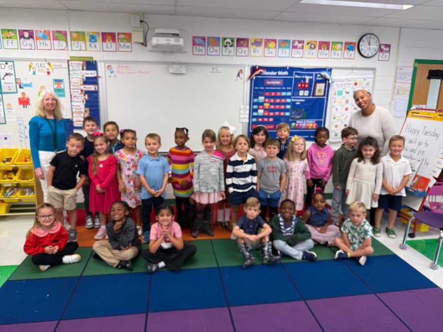 Thornton’s class at Stratford Landing